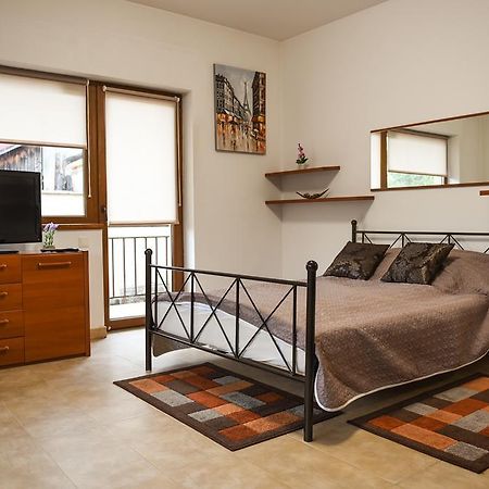 Modern Apartment Near City Center Cluj-Napoca Eksteriør bilde