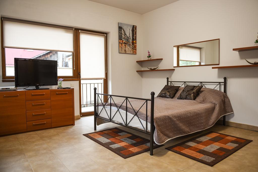 Modern Apartment Near City Center Cluj-Napoca Eksteriør bilde